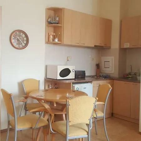 Апартамент Стефани Sunny Beach